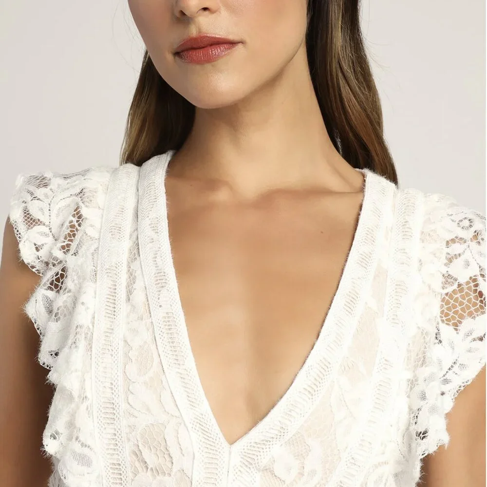 NWT Lulus This Moment in Time White Lace Ruffled Maxi Dress - Picture 2 of 9